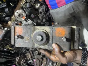Sportero Engine Mounting