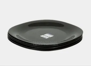12 Pieces of Square Luminarc Plates