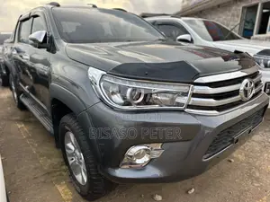 Toyota Hilux Revo Double Cab Deisel 2.8 RWD 2018 Gray