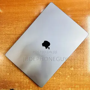 Laptop Apple MacBook Pro 2021 M1 16GB Apple M1 Pro SSD 1T