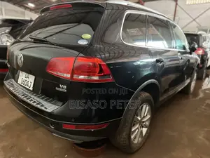 Volkswagen Touareg 2012 Black
