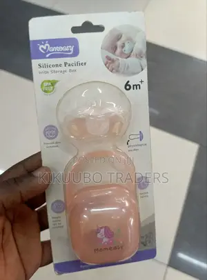 Momeasy Silicone Pacifier With Storage Box