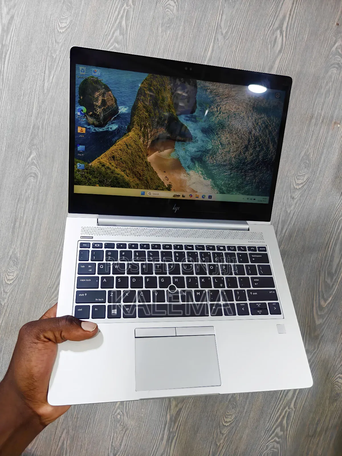 New Laptop HP EliteBook 735 12GB AMD Ryzen 7 SSD 256GB