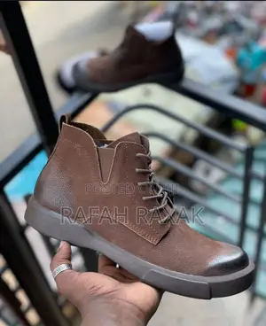 Original Dark Tan Clark Casual Premium Leather Boots