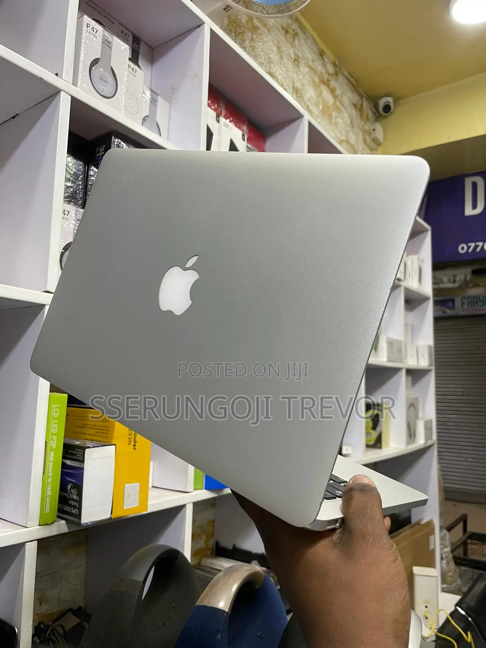 Laptop Apple MacBook Pro 8GB Intel Core I5 SSD 128GB
