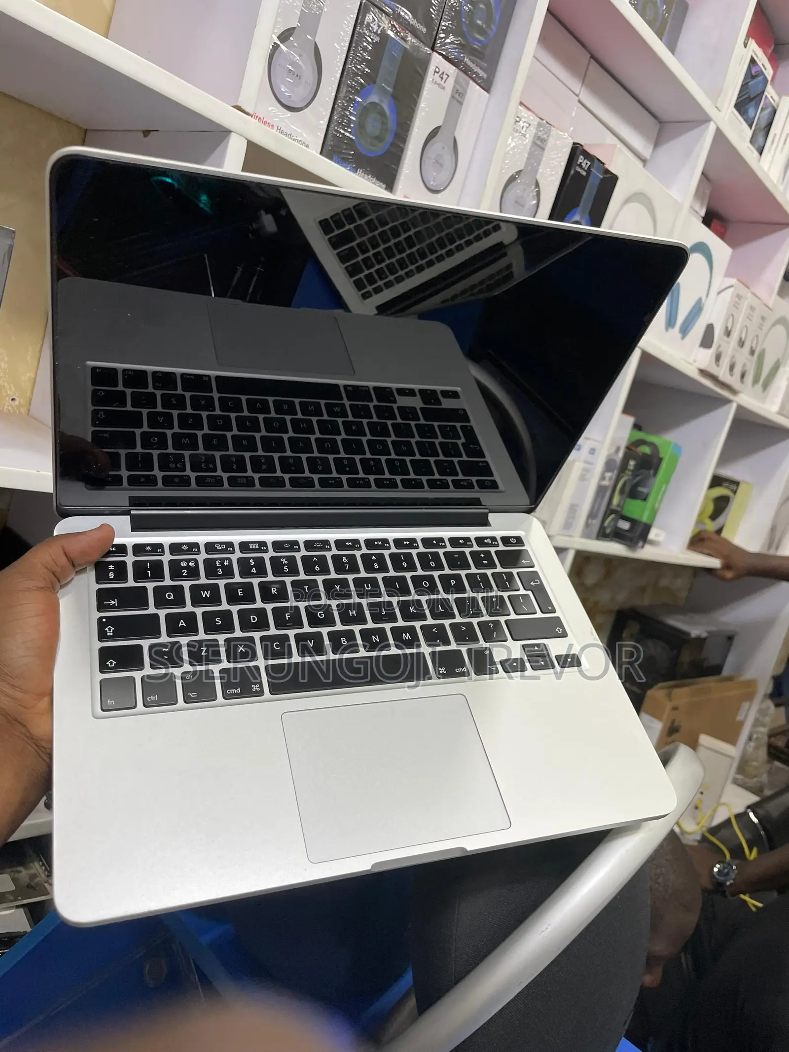 Laptop Apple MacBook Pro 8GB Intel Core I5 SSD 128GB