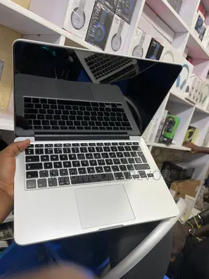 Laptop Apple MacBook Pro 8GB Intel Core I5 SSD 128GB