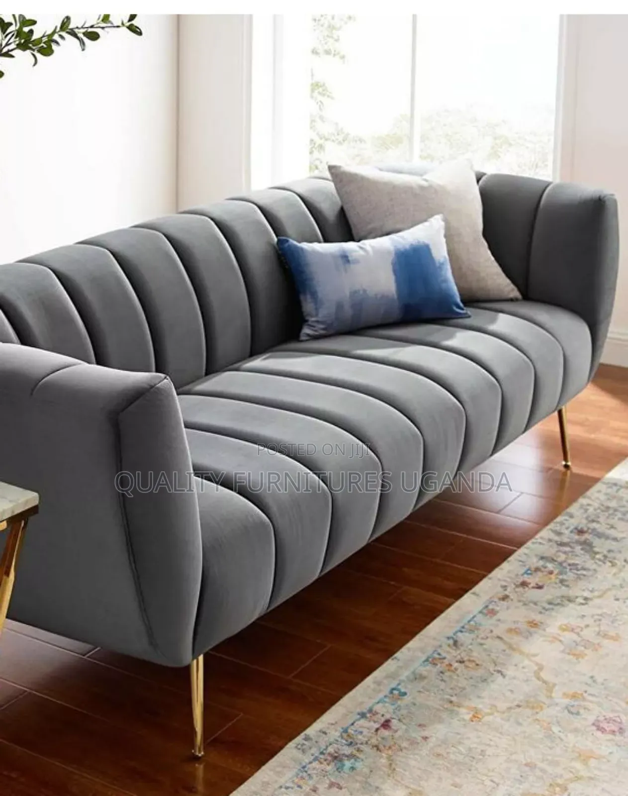 Piping Classic 3 Seater