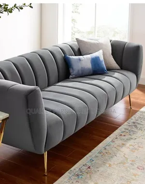 Piping Classic 3 Seater
