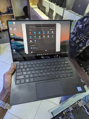 Laptop Dell XPS 13 9340 8GB Intel Core I7 SSD 256GB