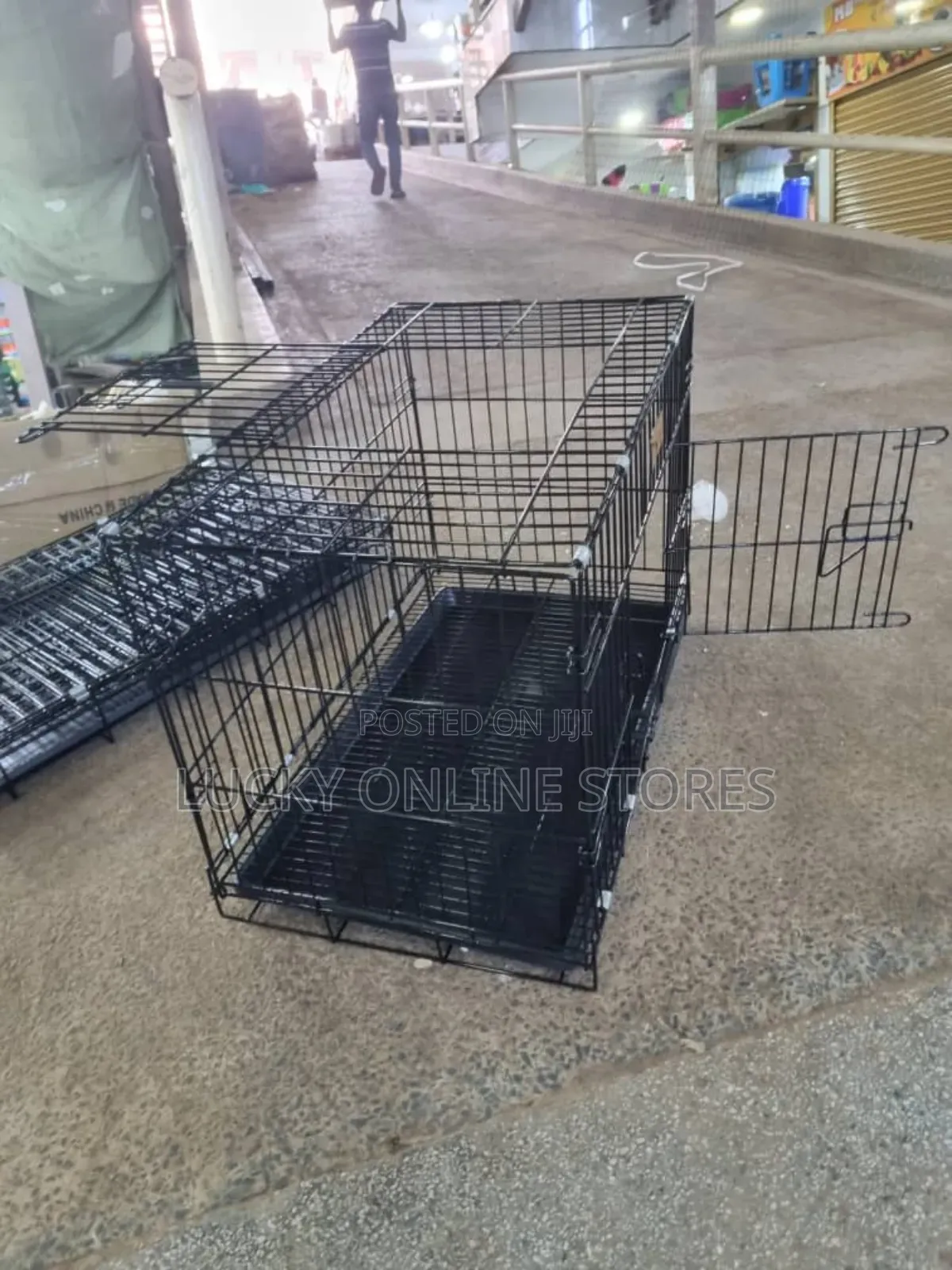Black Metal Dog Cage