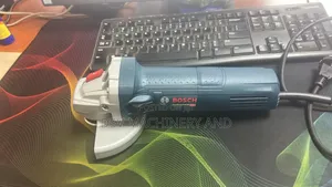 900w Bosch Grinder