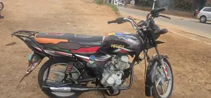 Bajaj CT 110X 2022 Red