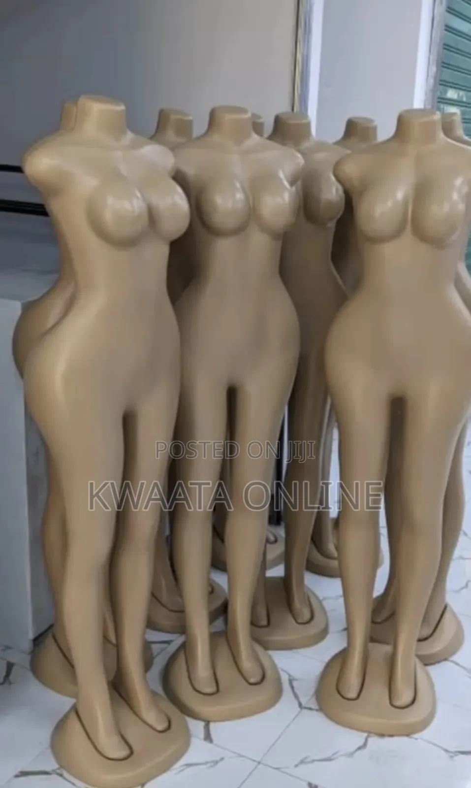 Headless Female Mannequin / Dummy Armless