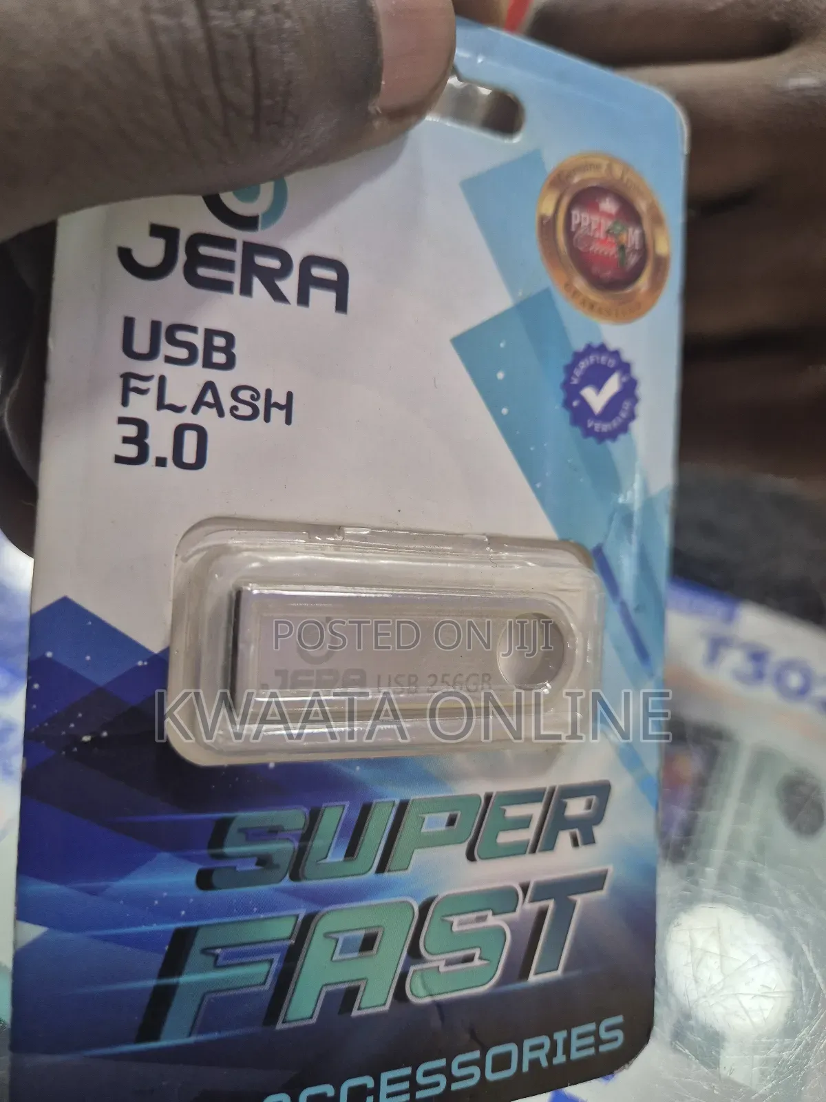 32gb San Disk 3.1 Flash Storage Device Flash Drive-Silver