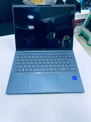 New Laptop HP Dragonfly G3 16GB Intel Core I7 SSD 512GB