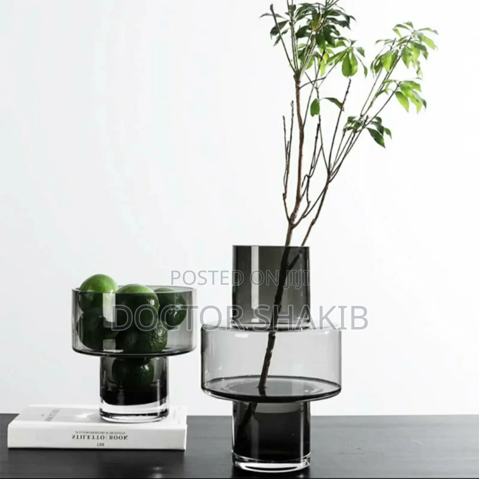 Unique Interlocking Modern Table Glass Flower Vase