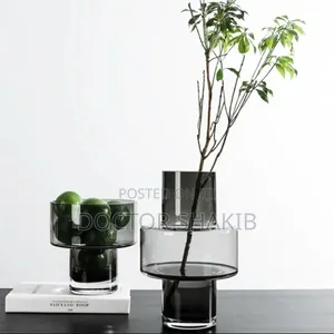 Unique Interlocking Modern Table Glass Flower Vase