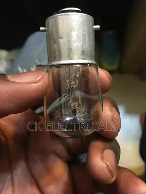 Fridge Bulb/Screwing Machine