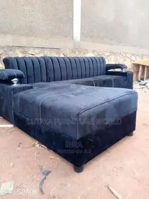 Black L Shaped Sofas for Sale in Good Materials