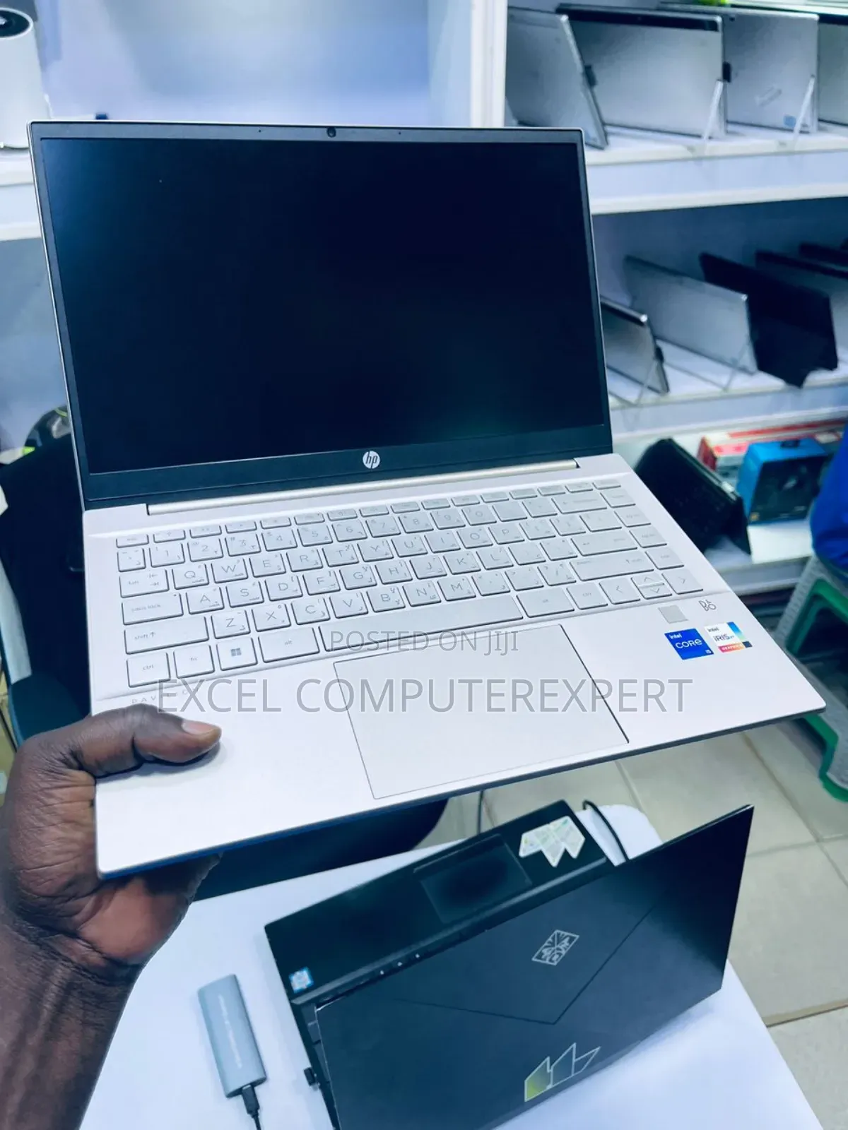 New Laptop HP Pavilion 14 16GB Intel Core I7 SSD 512GB