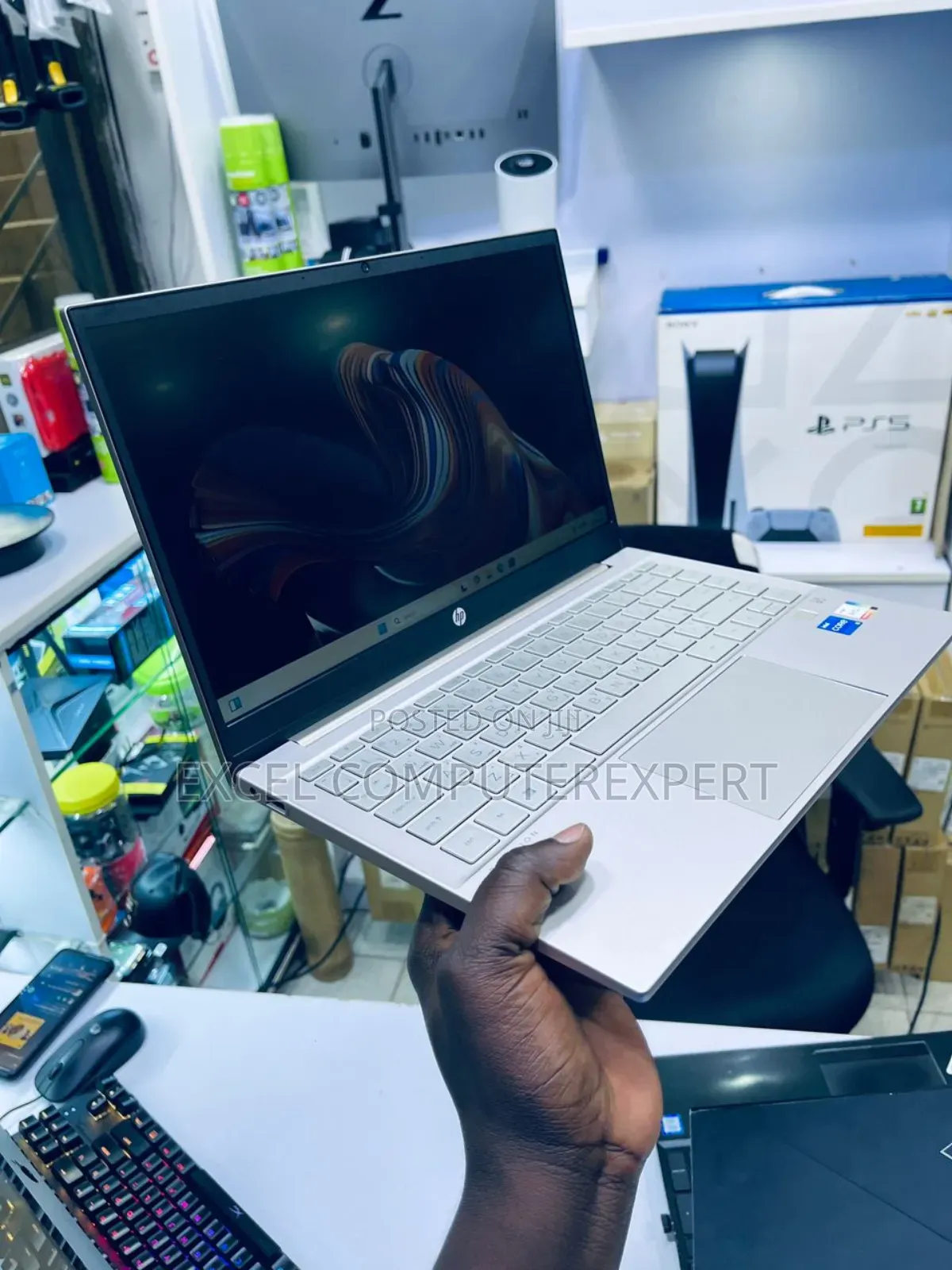 New Laptop HP Pavilion 14 16GB Intel Core I7 SSD 512GB