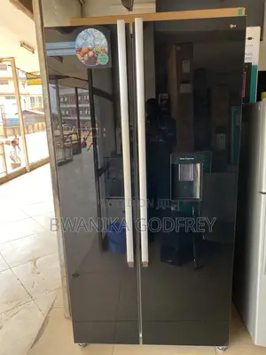 Lg Refrigerator Side by Side 690