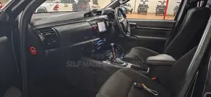 Toyota Hilux 2019 Black