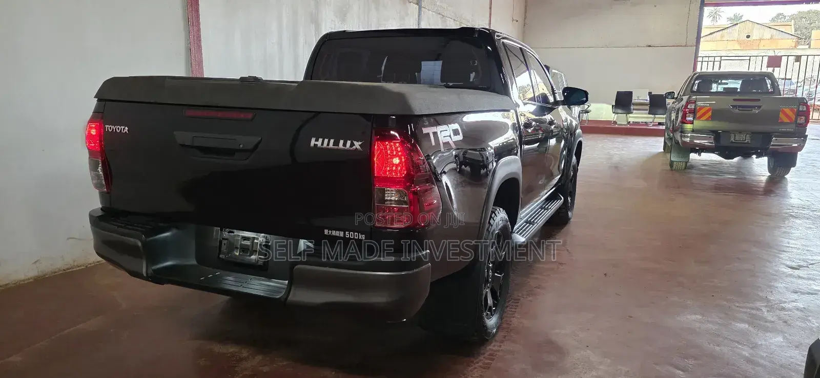 Toyota Hilux 2019 Black