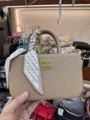 Elegant Hand Bag
