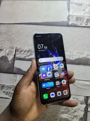 Tecno Spark 128 GB