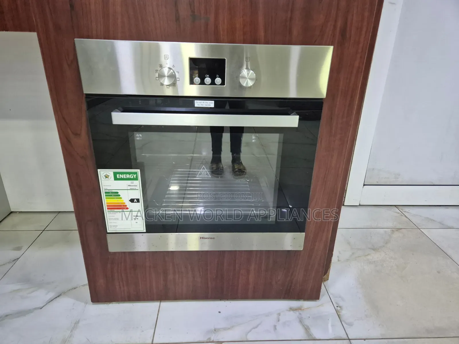 Hisense 60cm Built-in Oven With Fan Digital Display | Hbo60103
