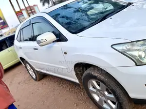 Toyota Harrier 2.4 2007 Off white