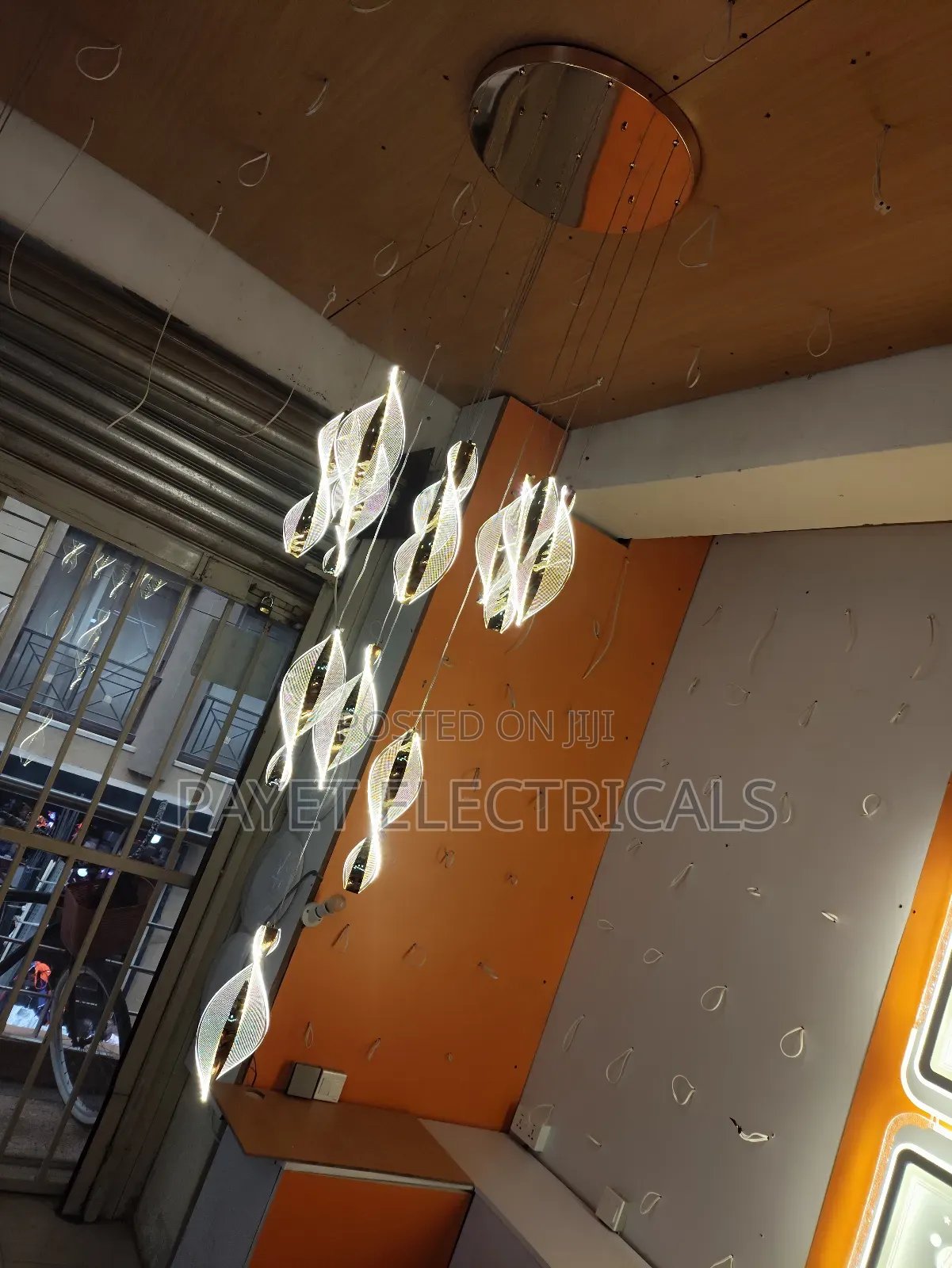 Queen Led Chandelier