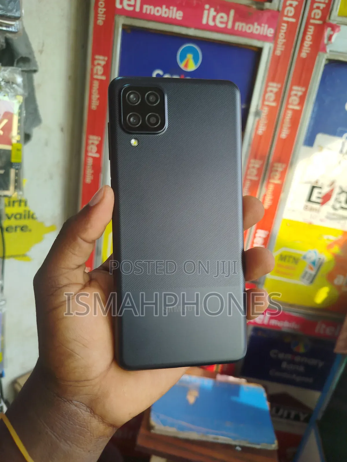 Samsung Galaxy A12 64 GB Black