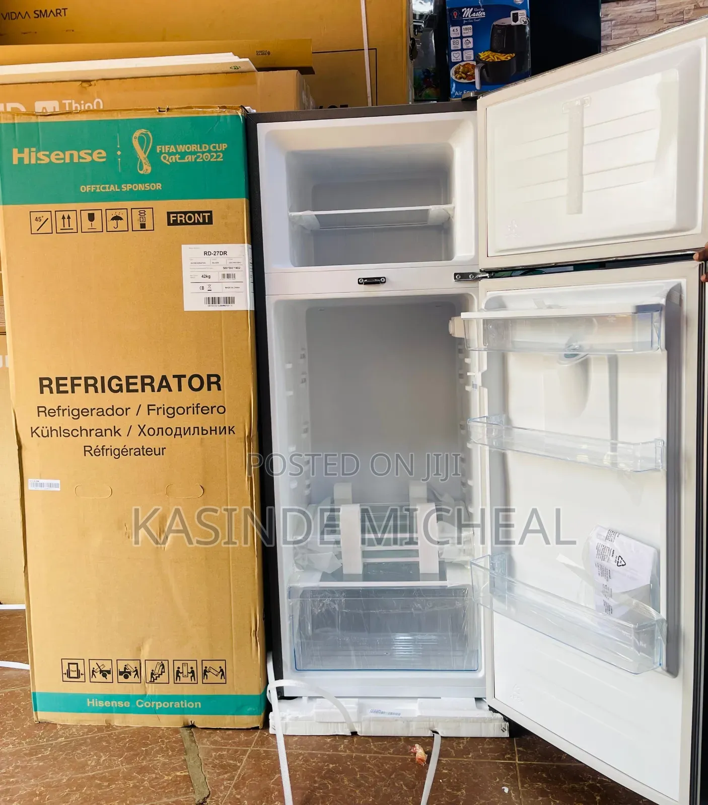 270litres Hisence Refrigerator With Water Dispenser