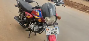 Bajaj Boxer 125 2023 Red
