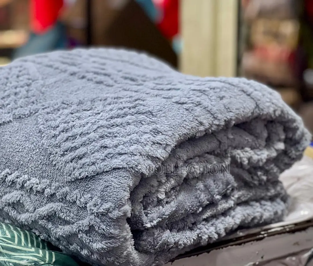 Turfted Fleece Blankets