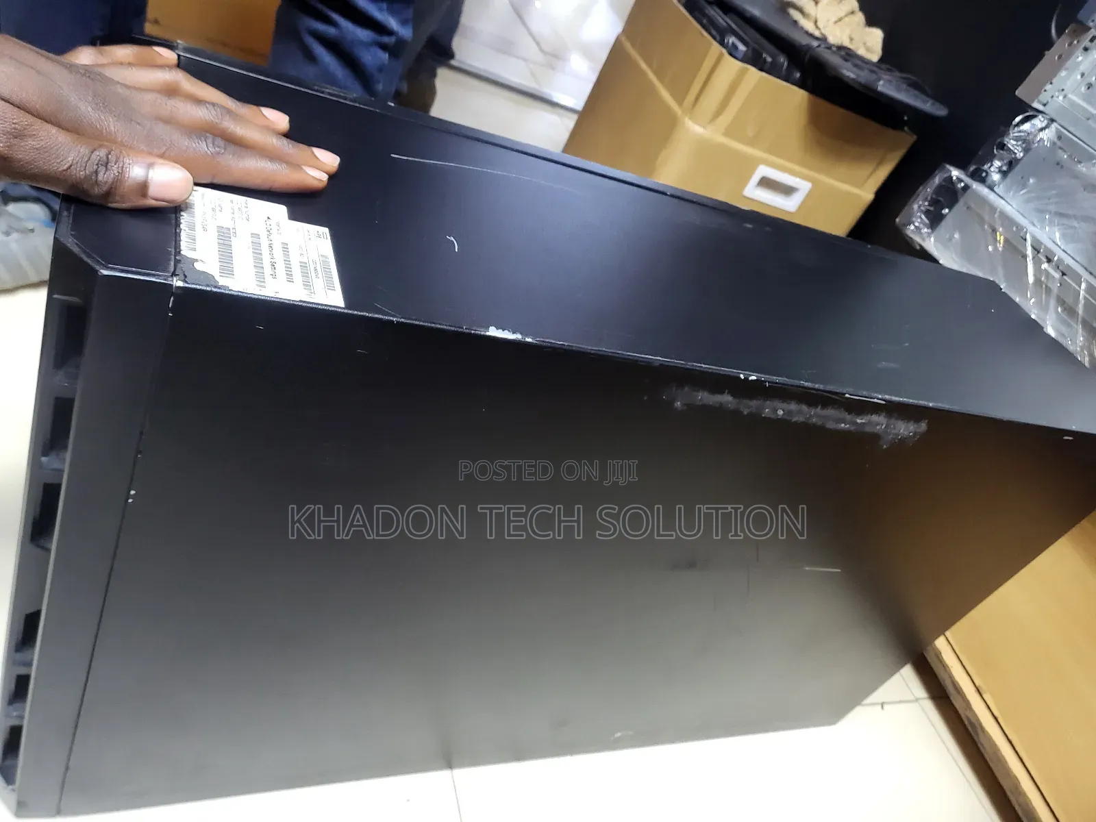 Server HP ProLiant ML 64GB Intel Xeon HDD+SSD 2T
