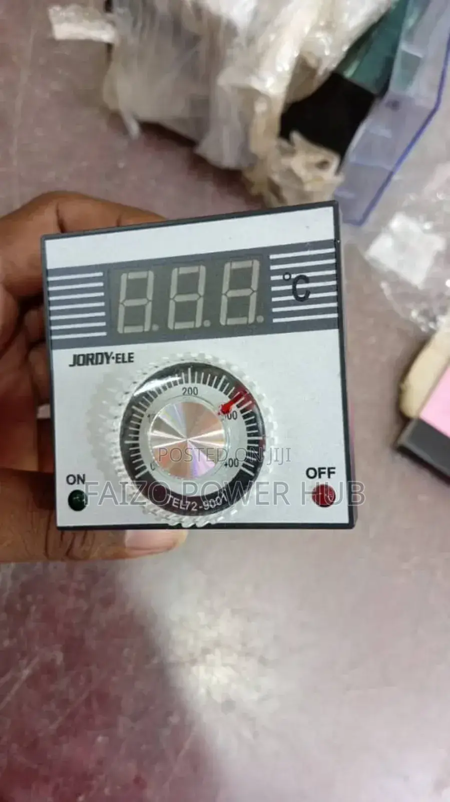 Analog Temperature Controller