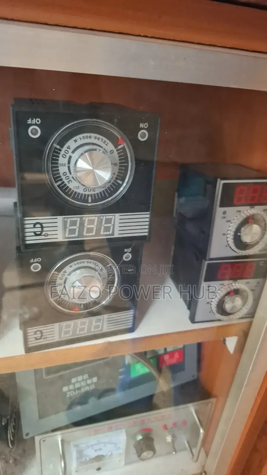 Analog Temperature Controller