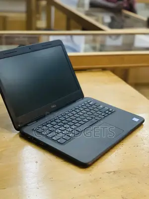 New Laptop Dell Latitude 3310 8GB Intel Core I3 SSD 256GB