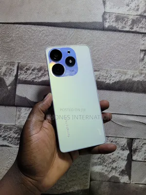 Tecno Spark 10 Pro 256 GB White