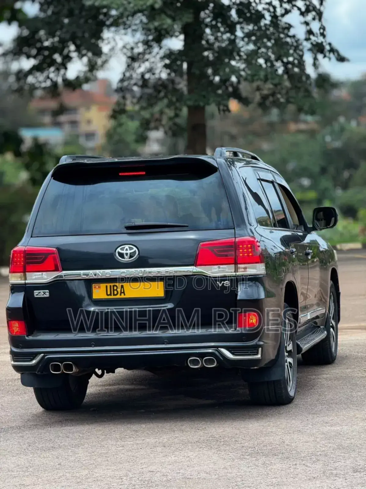 Land Cruiser V8, for Hire/Rent.