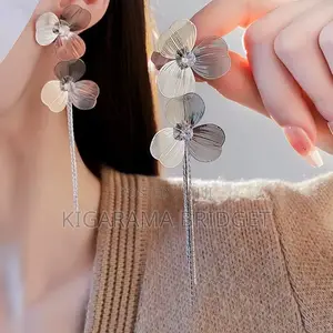 Cute Floral Earrings