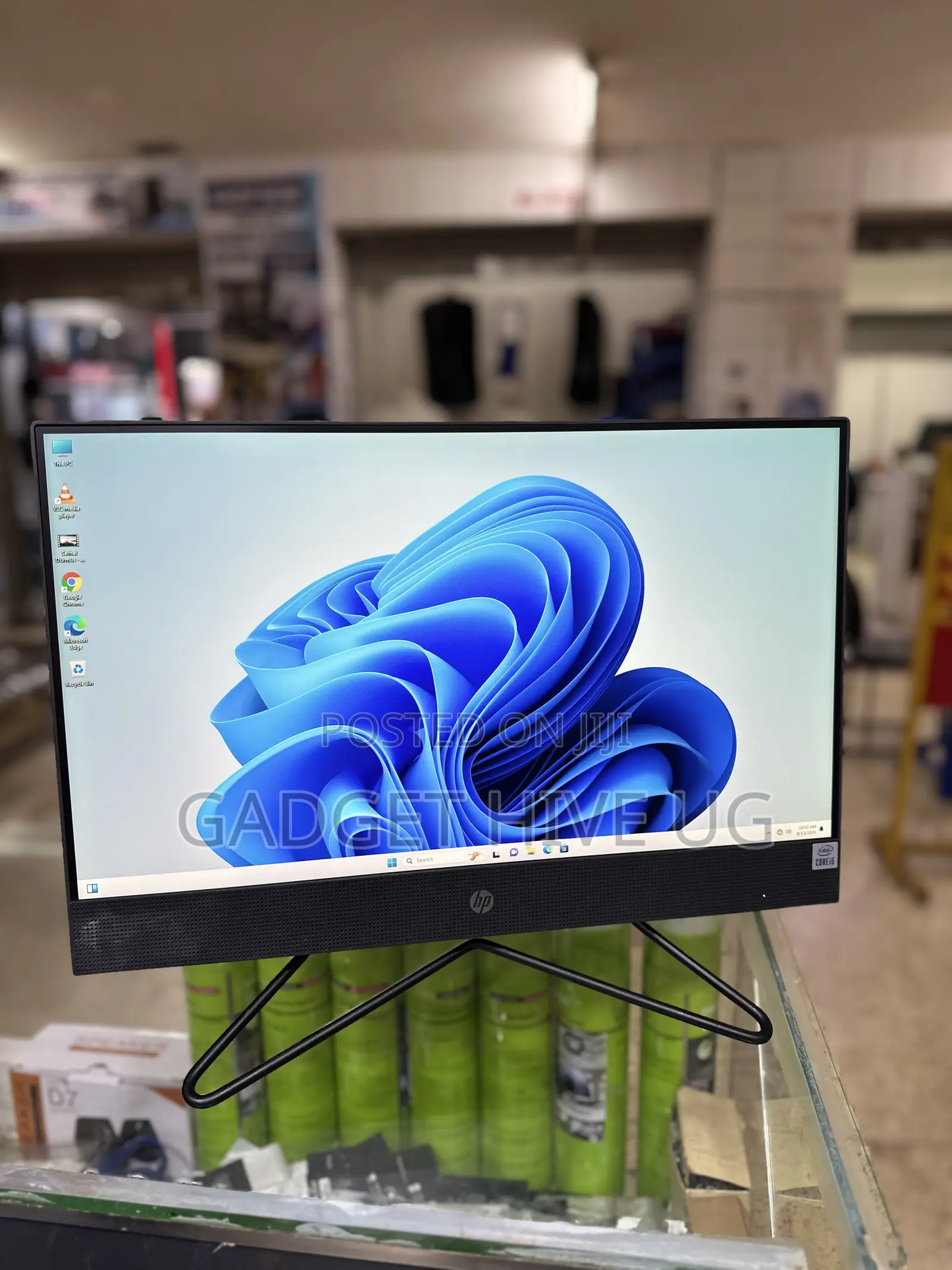 Desktop Computer HP 200 G4 All-in-One 8GB Intel Core i5 SSD 256GB
