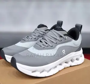 Original Men’S Grey Leowe X On Cloudtilt 2.0 Running Sneakers