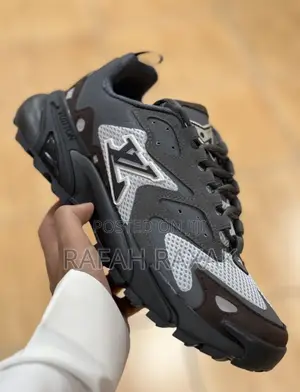 Original Men’S Classic Louis Vuitton Runner Tatic Trainer Sneakers