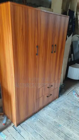 4ft Well Finished Wardrobe With 2 Drawers and 3 Doors