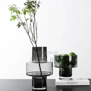 Interlocking Modern Table Glass Flower Vase